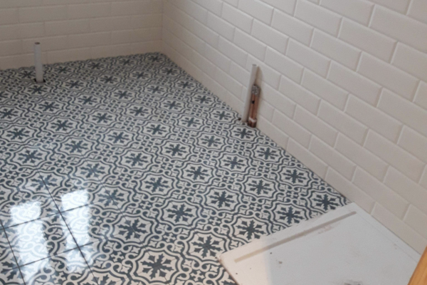 bathroom tiling hertfordshire